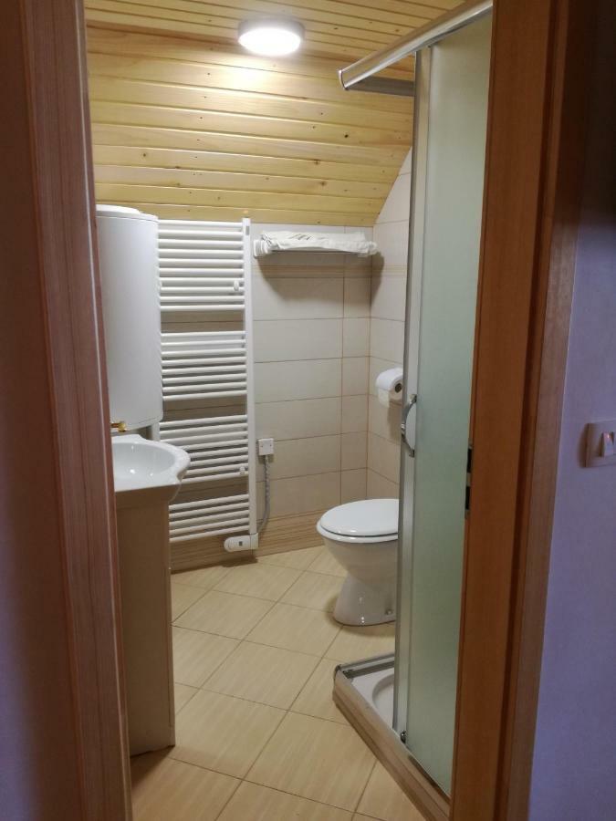 Apartament Apartmaji Vrhovnik Cerklje na Gorenjskem Zewnętrze zdjęcie